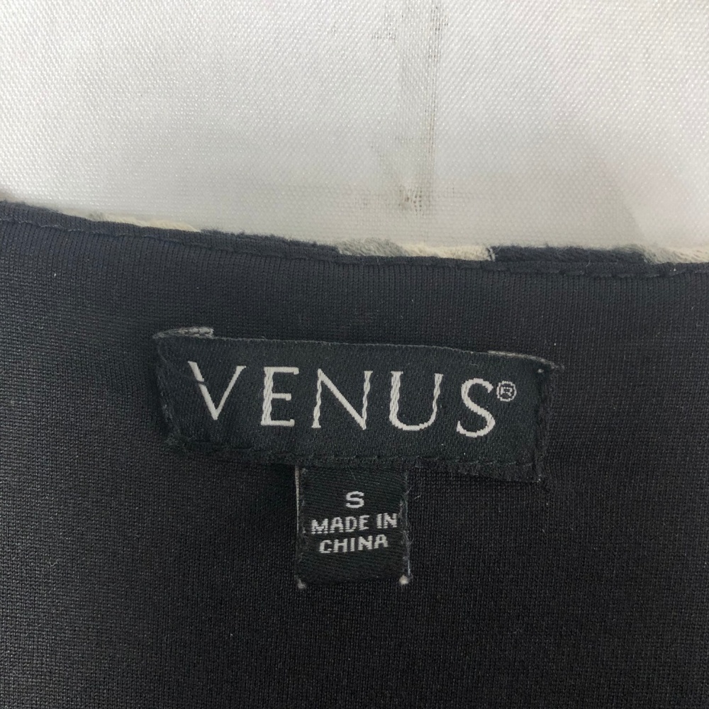 Venus Women's Surplice print Wrap dress 100K - Picture 3 of 8